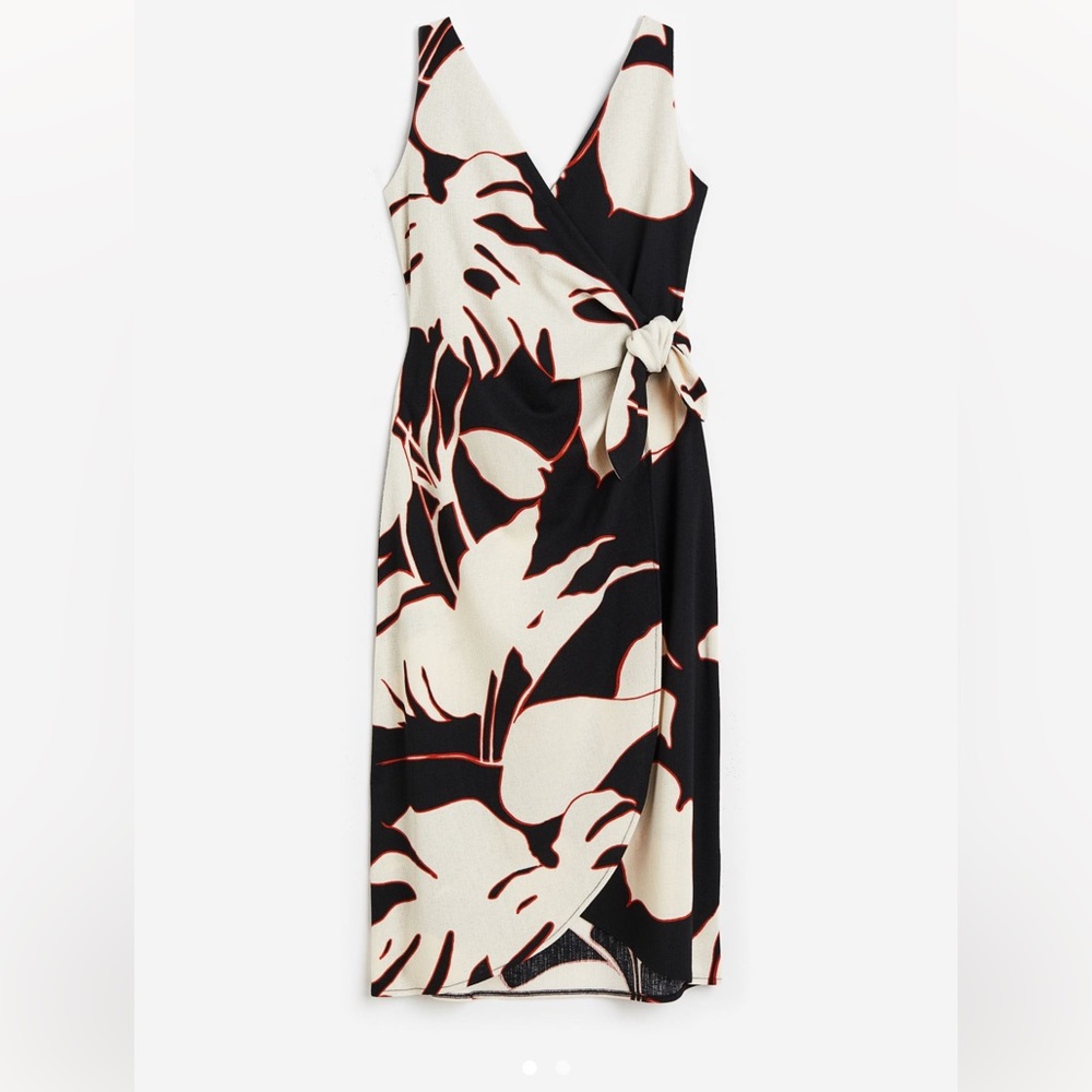 H&M V-neck Wrap Dress - V-neck - Sleeveless - Black/leaves - Ladies